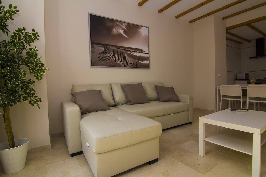 Apartamentos Centro Puerto De Santa Maria 엘푸에르토데산타마리아 객실 사진