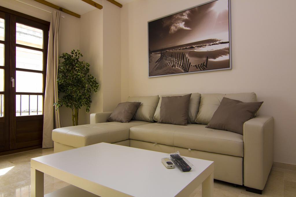 Apartamentos Centro Puerto De Santa Maria 엘푸에르토데산타마리아 객실 사진