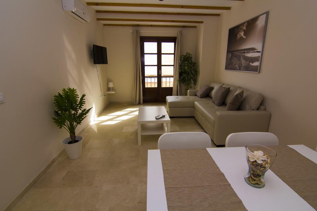 Apartamentos Centro Puerto De Santa Maria 엘푸에르토데산타마리아 객실 사진