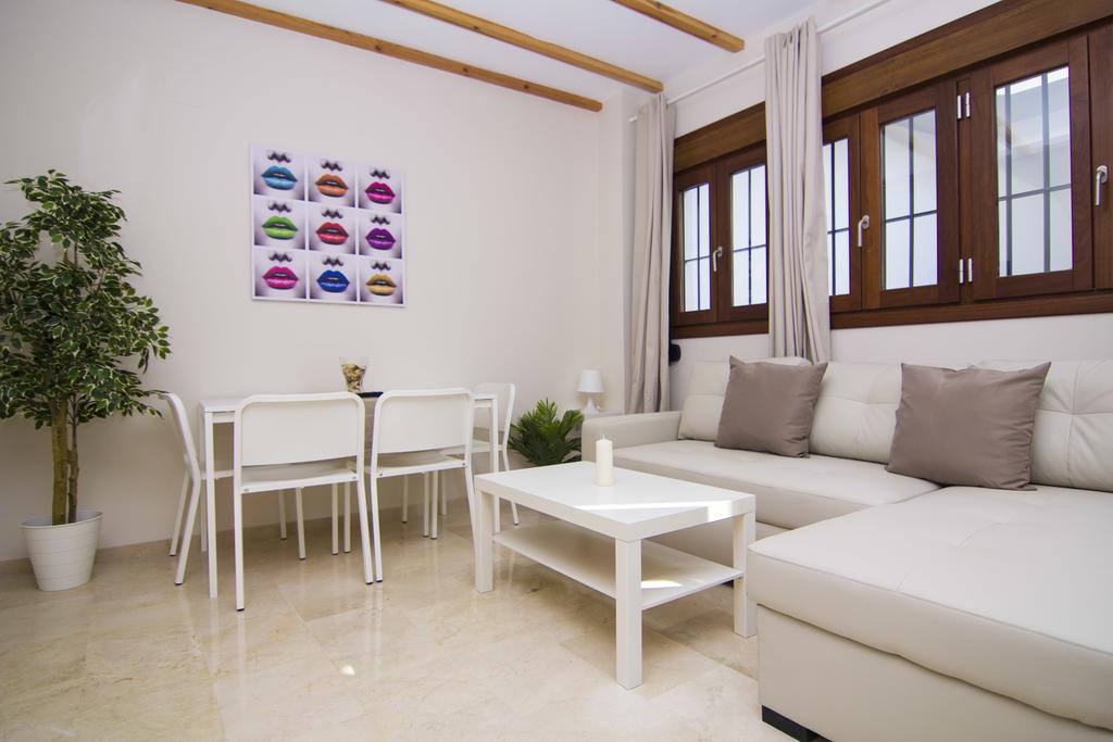 Apartamentos Centro Puerto De Santa Maria 엘푸에르토데산타마리아 객실 사진