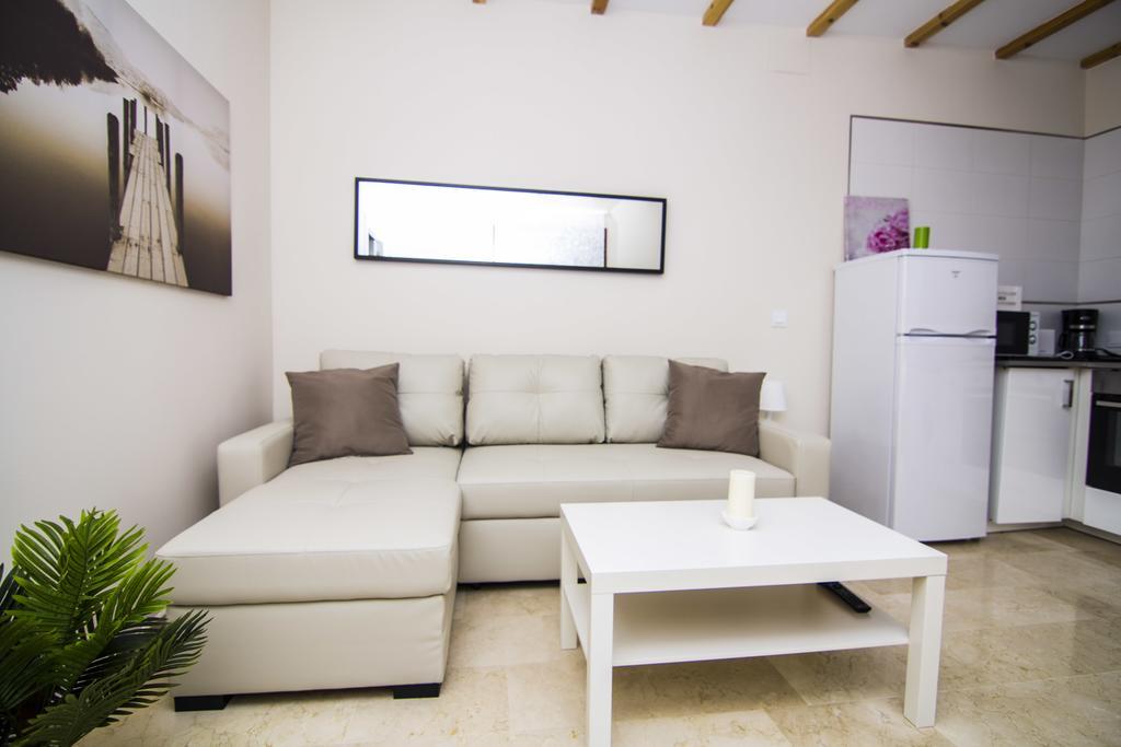 Apartamentos Centro Puerto De Santa Maria 엘푸에르토데산타마리아 객실 사진