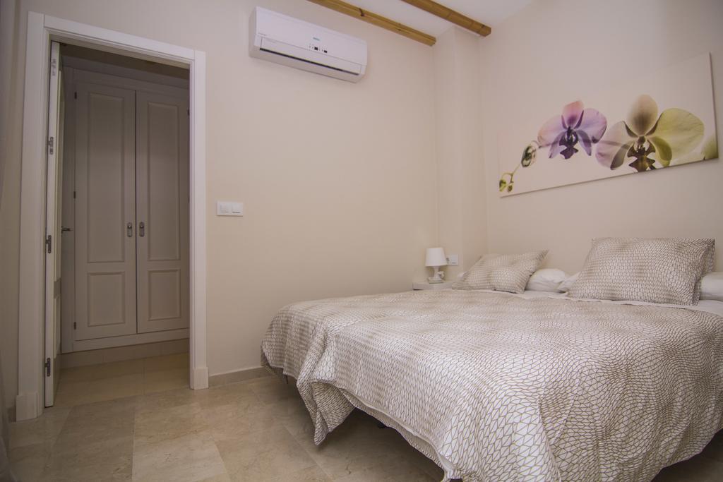 Apartamentos Centro Puerto De Santa Maria 엘푸에르토데산타마리아 외부 사진